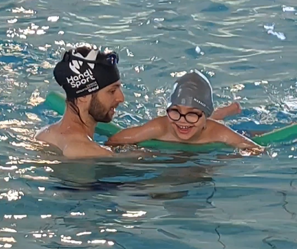 07-natation-handisport